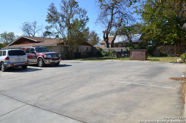 Image 6 of 14 For 1455 Hillcrest