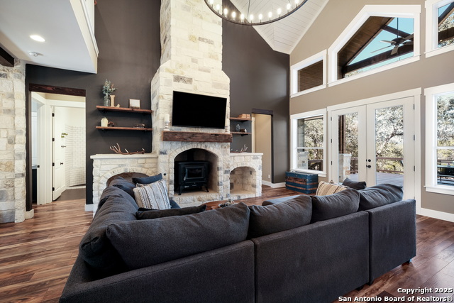 Image 10 of 41 For 14460 Santa Loma