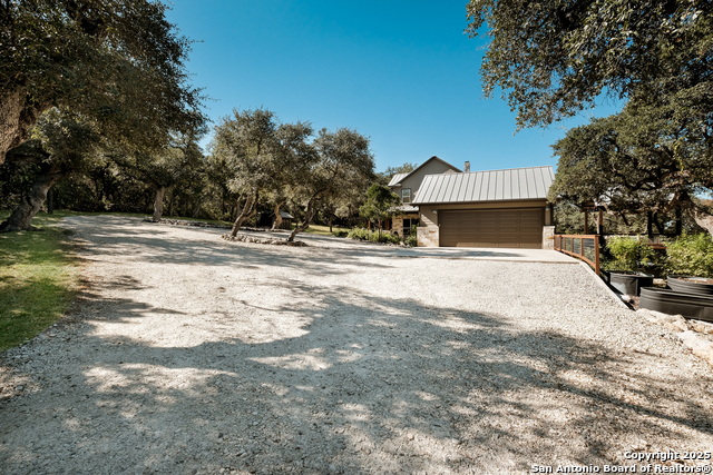 Image 33 of 41 For 14460 Santa Loma