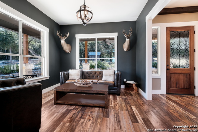 Image 8 of 41 For 14460 Santa Loma