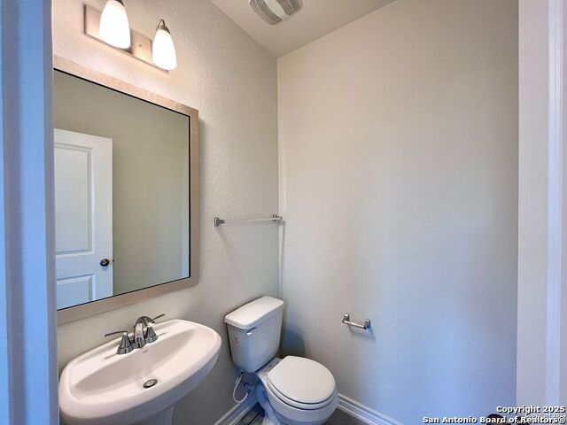 Image 10 of 17 For 5275 Wolf Bane Dr