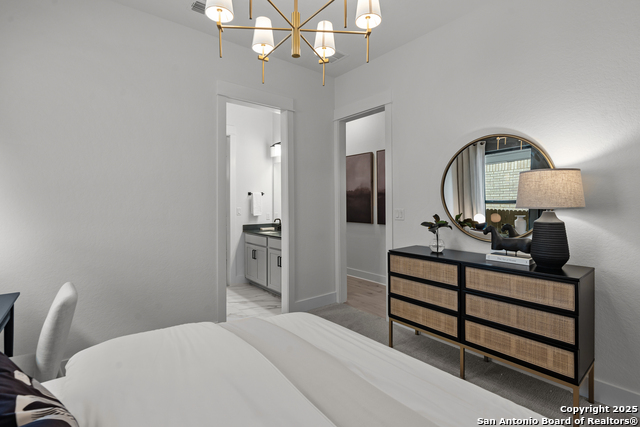 Image 12 of 32 For 1335 Hallettsville