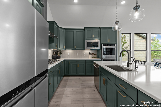 Image 16 of 32 For 1335 Hallettsville