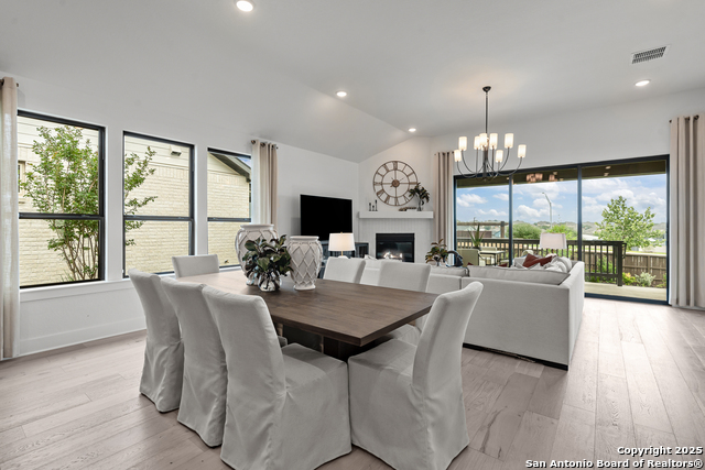 Image 22 of 32 For 1335 Hallettsville