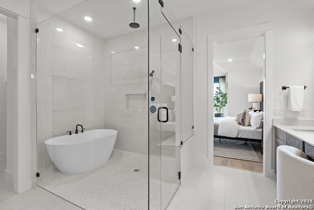 Image 32 of 32 For 1335 Hallettsville