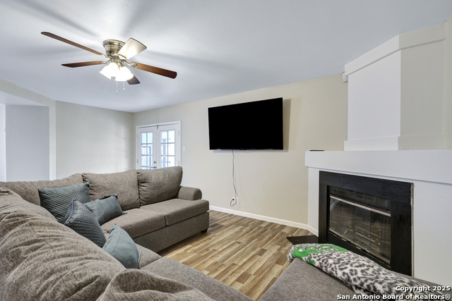 Image 12 of 25 For 8907 Athens