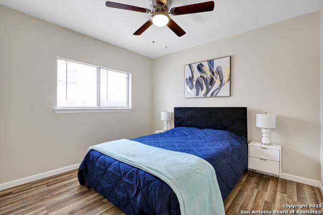 Image 18 of 25 For 8907 Athens