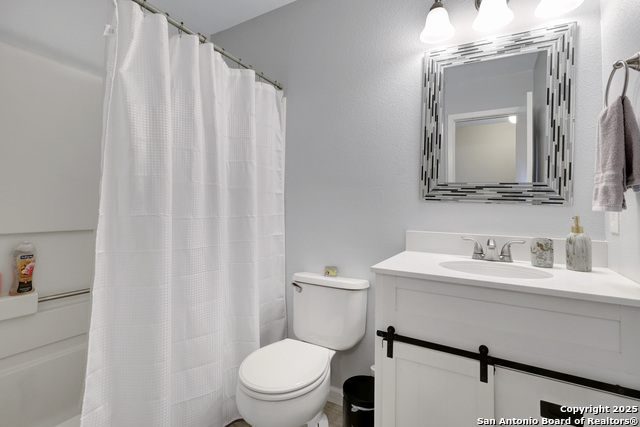 Image 19 of 25 For 8907 Athens