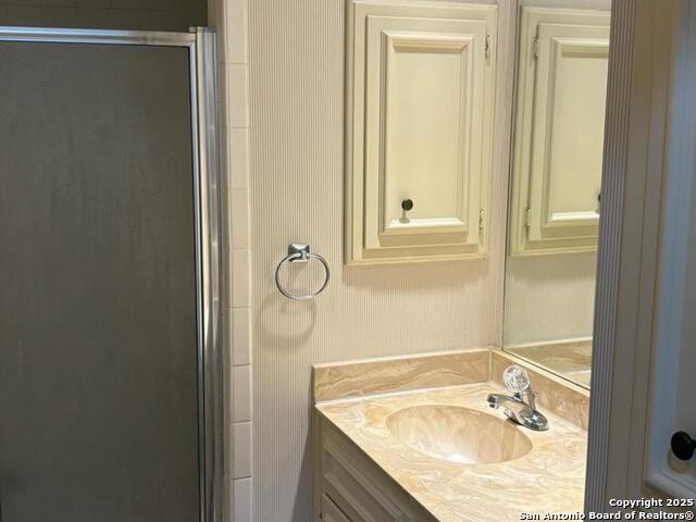 Image 10 of 17 For 2611 Eisenhauer  1502