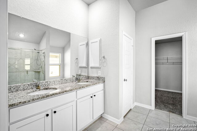 Image 14 of 30 For 1117 Amber Lake