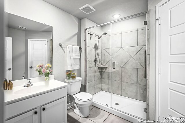 Image 19 of 30 For 1117 Amber Lake