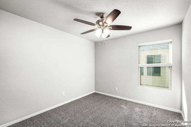 Image 27 of 30 For 1117 Amber Lake