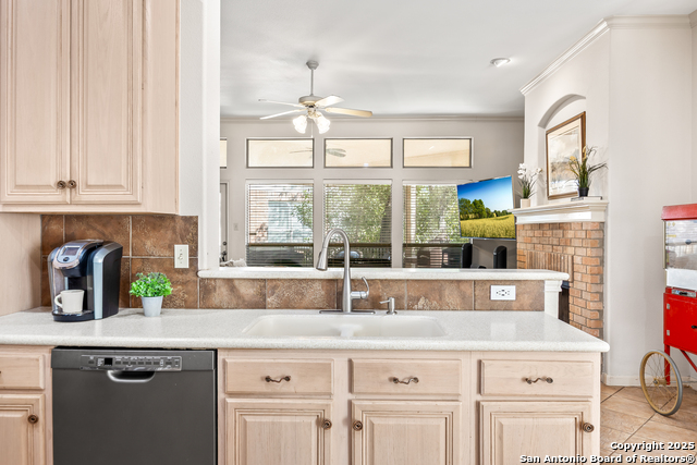 Image 13 of 46 For 318 Legend Brz