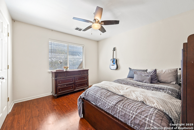 Image 26 of 46 For 318 Legend Brz