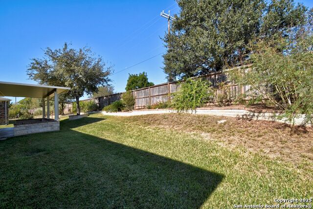 Listing photo id 29 for 4307 Post Cedar