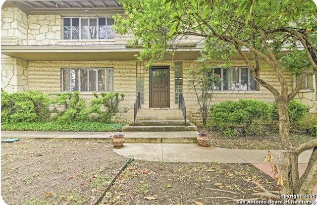 Image 11 of 11 For 217 Lullwood  3