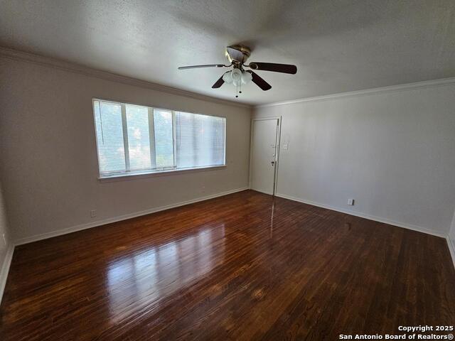 Image 4 of 11 For 217 Lullwood  3