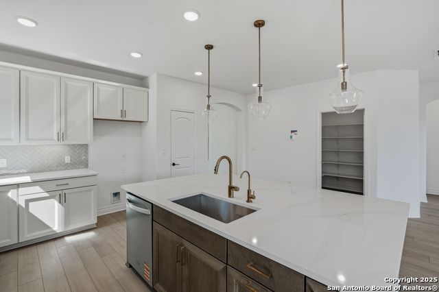 Image 18 of 39 For 1417 Hallettsville