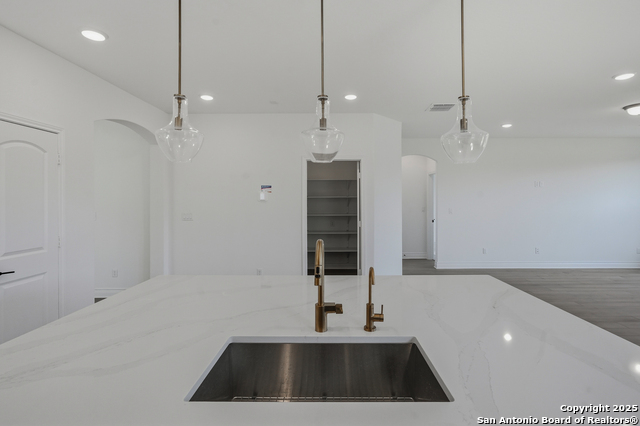 Image 19 of 39 For 1417 Hallettsville