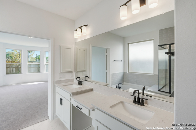 Image 34 of 39 For 1417 Hallettsville