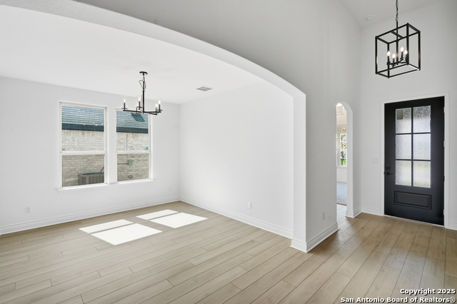 Image 6 of 39 For 1417 Hallettsville