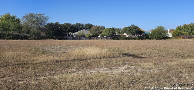 Image 3 of 4 For 813 Toepperwein