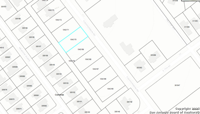 Image 4 of 4 For 813 Toepperwein