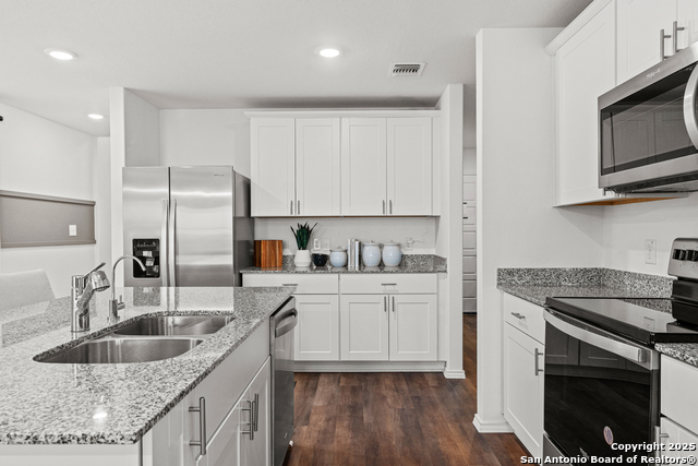 Image 17 of 23 For 8254 Hamrick Circle