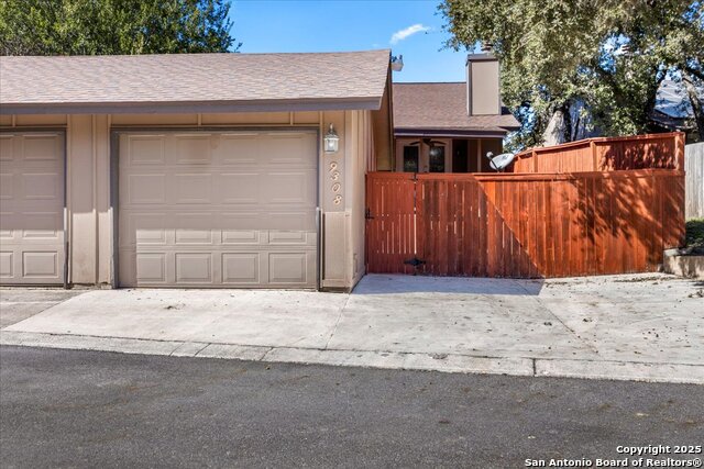 Image 27 of 42 For 9308 Dover Rdg