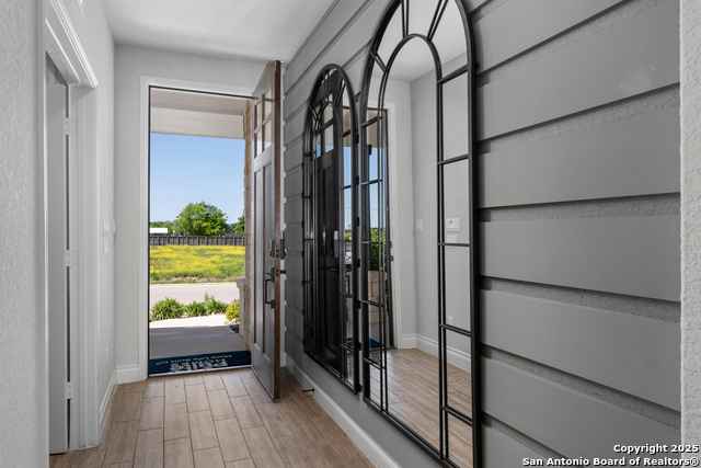 Image 25 of 30 For 1510 Knippa  