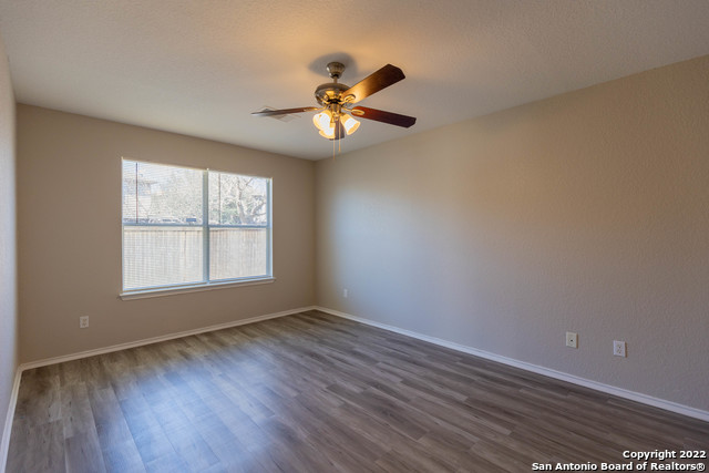 Image 15 of 27 For 10607 Terrace Crest