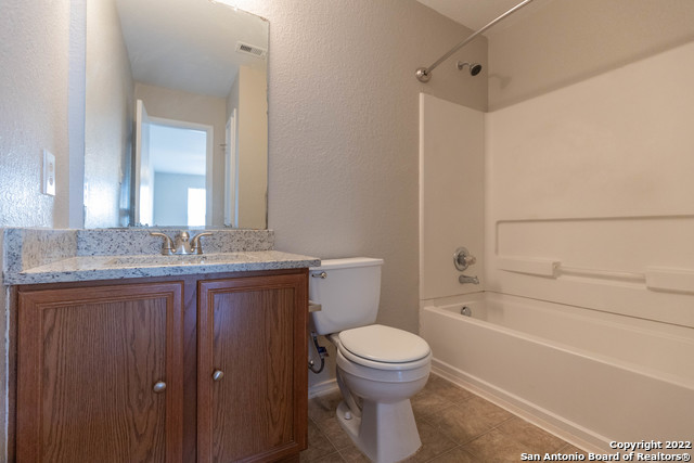 Image 17 of 27 For 10607 Terrace Crest