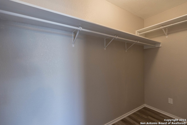 Image 18 of 27 For 10607 Terrace Crest