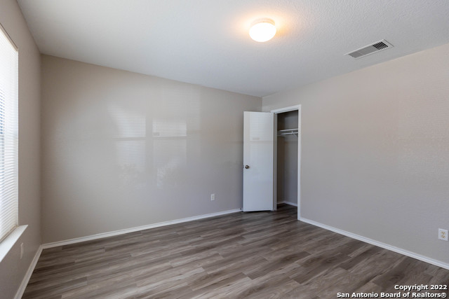 Image 22 of 27 For 10607 Terrace Crest