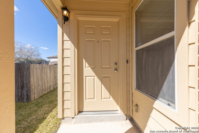 Image 4 of 27 For 10607 Terrace Crest