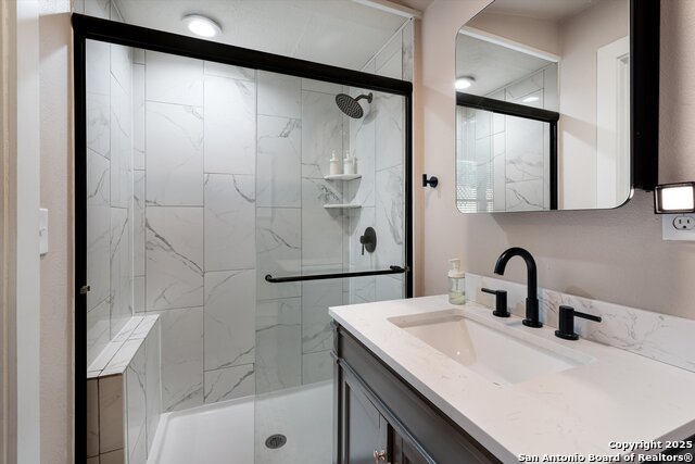 Listing photo id 18 for 611 Brightwood