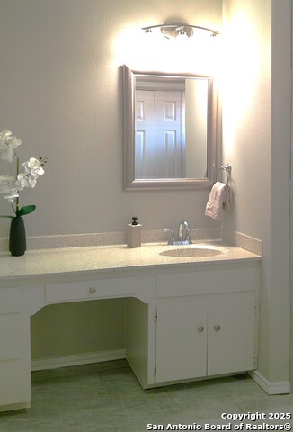 Image 11 of 16 For 271 Hatcher