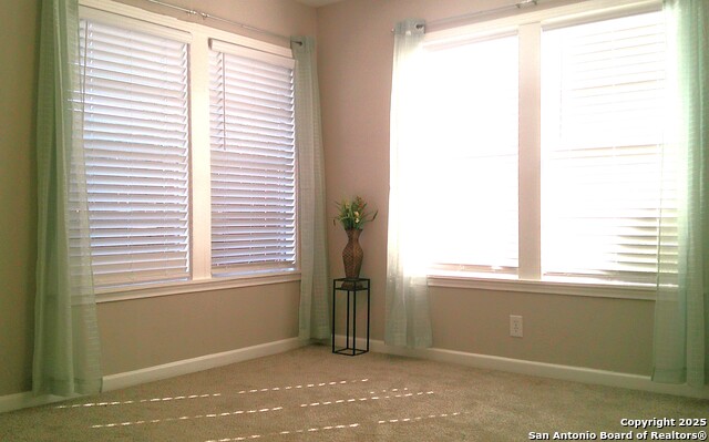 Image 12 of 16 For 271 Hatcher