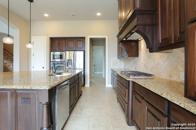 Image 13 of 36 For 13402 Rustic Sand