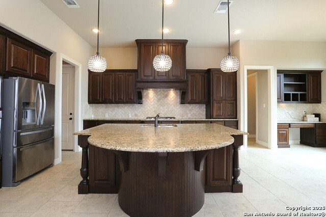 Image 14 of 36 For 13402 Rustic Sand