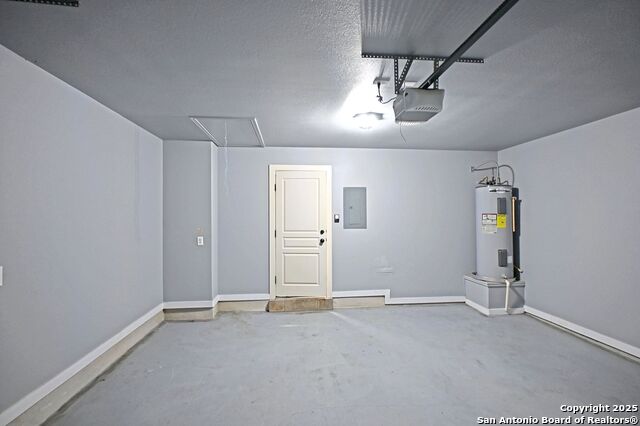 Image 14 of 29 For 2207 Hazelwood