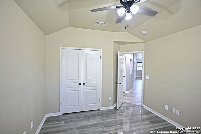 Image 26 of 29 For 2207 Hazelwood