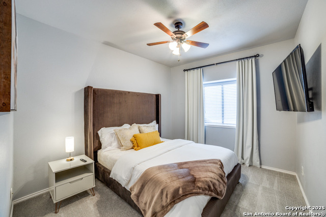 Image 14 of 23 For 13934 Blenhein Ridge