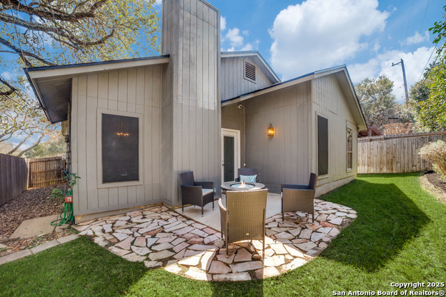 Image 20 of 23 For 13934 Blenhein Ridge