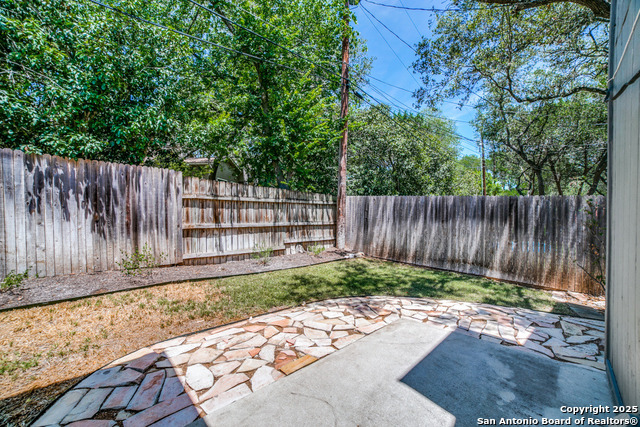 Image 21 of 23 For 13934 Blenhein Ridge