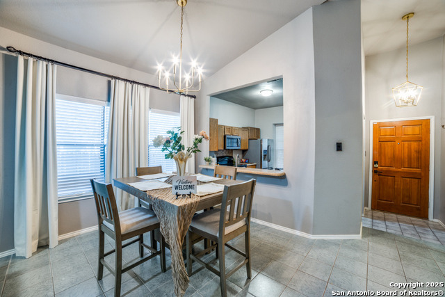 Image 5 of 23 For 13934 Blenhein Ridge