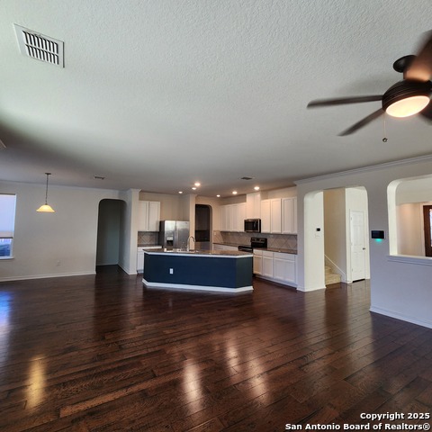 Image 3 of 20 For 330 Anchor  