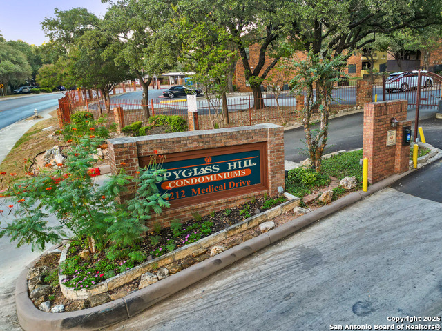 Details for 4212 Medical Dr 401, San Antonio, TX 78229