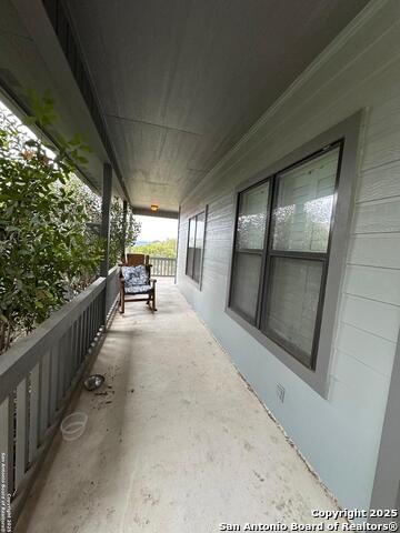 Image 12 of 19 For 200 Scenic Crest