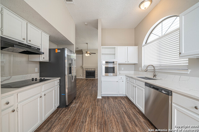 Image 12 of 33 For 9323 Valley Hedge